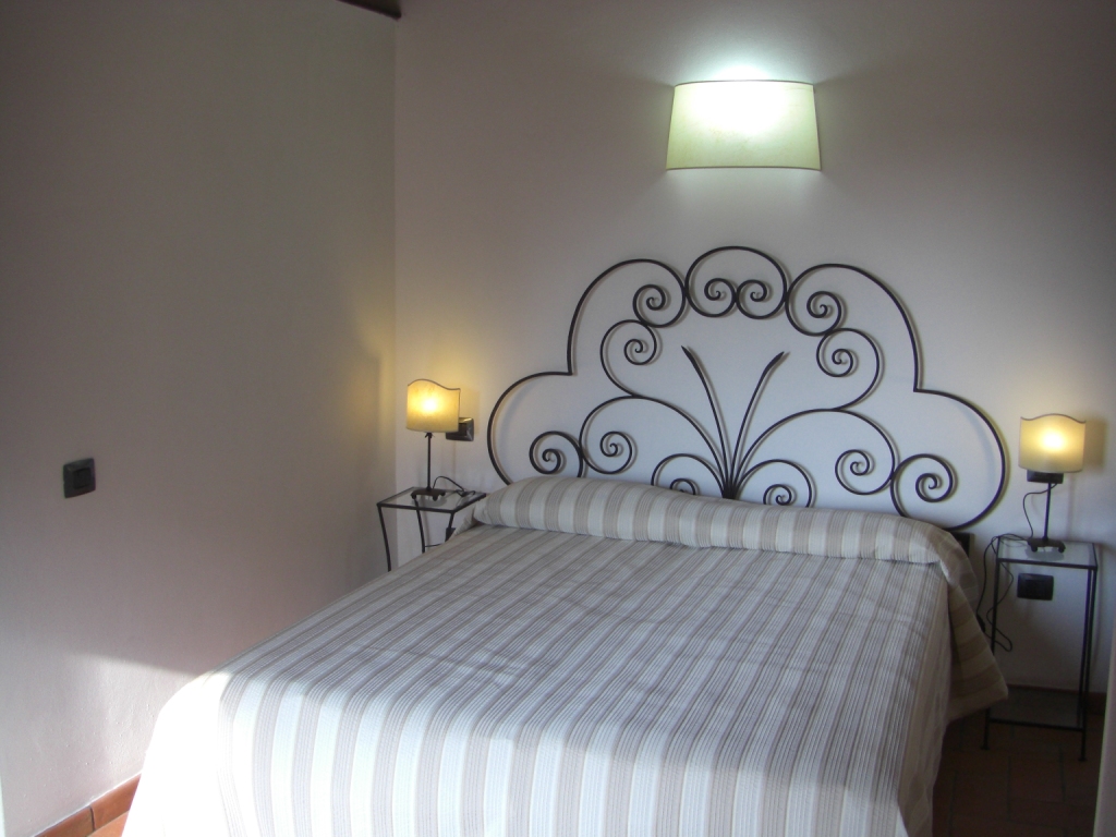 Baci_Abbracci letto